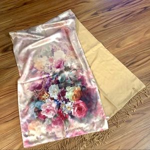 SILK TABLE RUNNER